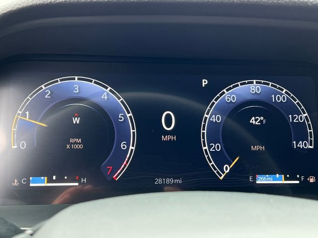 Used 2024 Jeep Grand Cherokee Altitude image 19