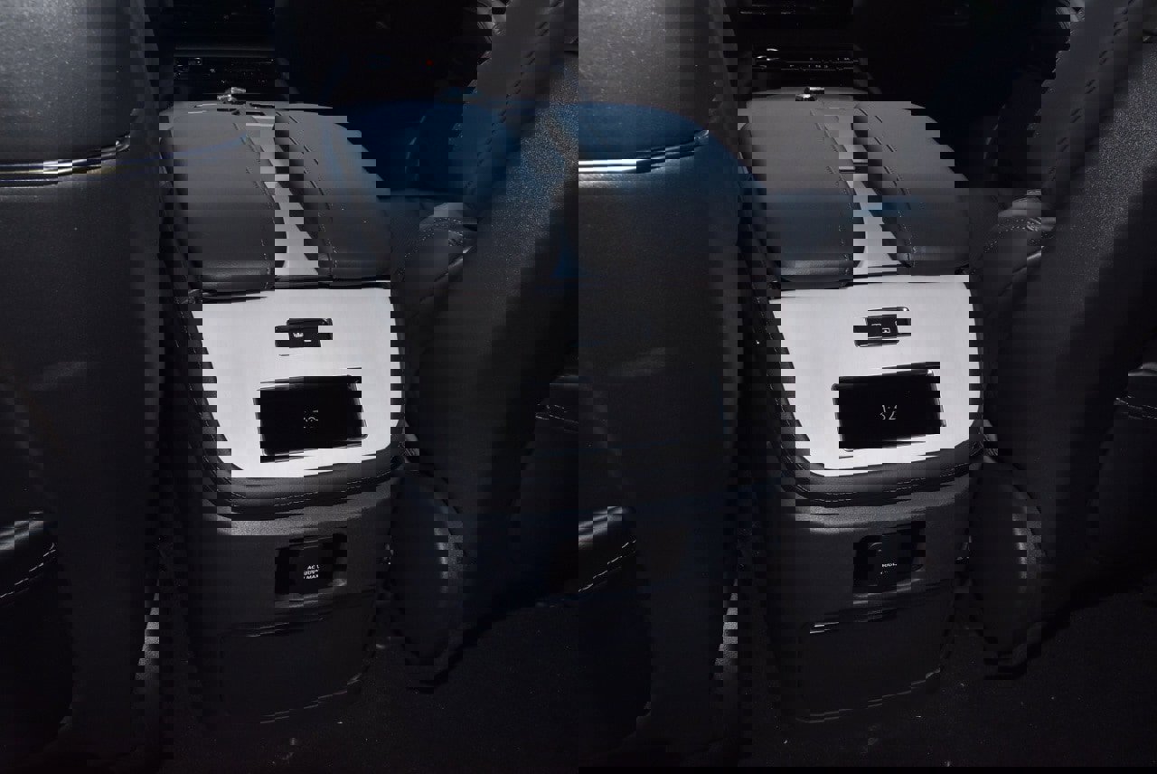 New 2025 Lincoln Navigator L Reserve w/ Jet Appearance Package image 26