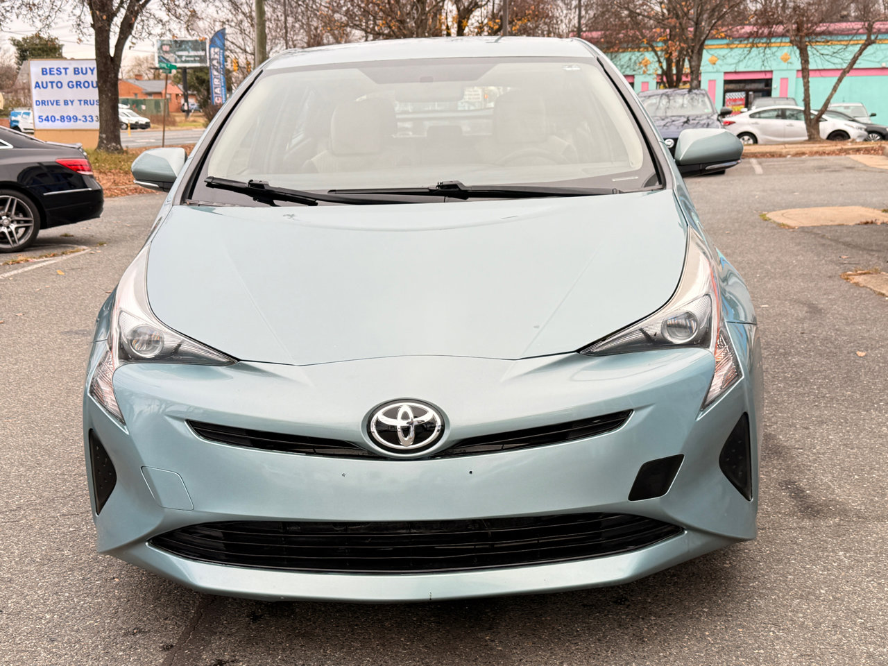 Used 2016 Toyota Prius Two image 3