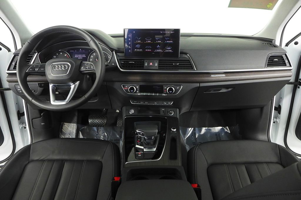 Used 2023 Audi Q5 2.0T Premium image 24