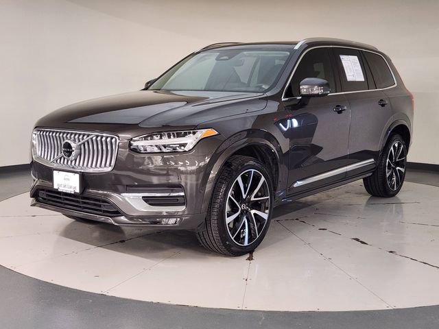 Used 2024 Volvo XC90 B5 Plus image 1