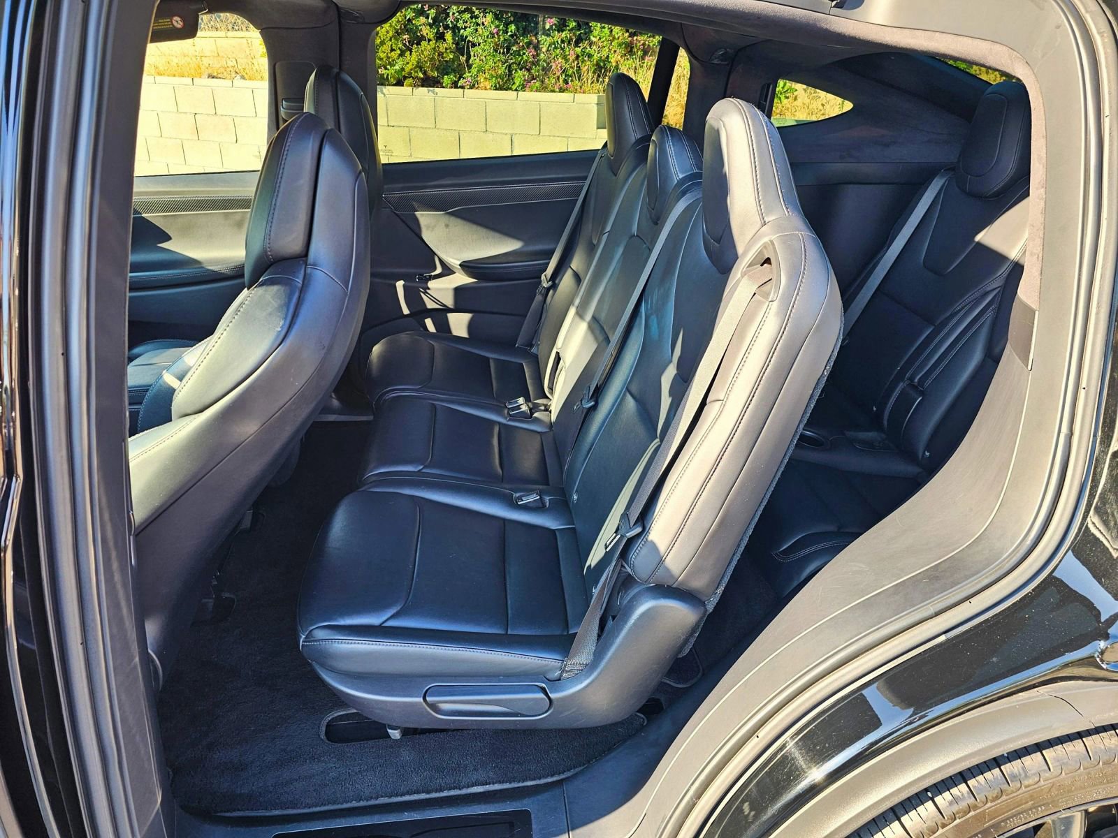 Used 2018 Tesla Model X 75D image 7