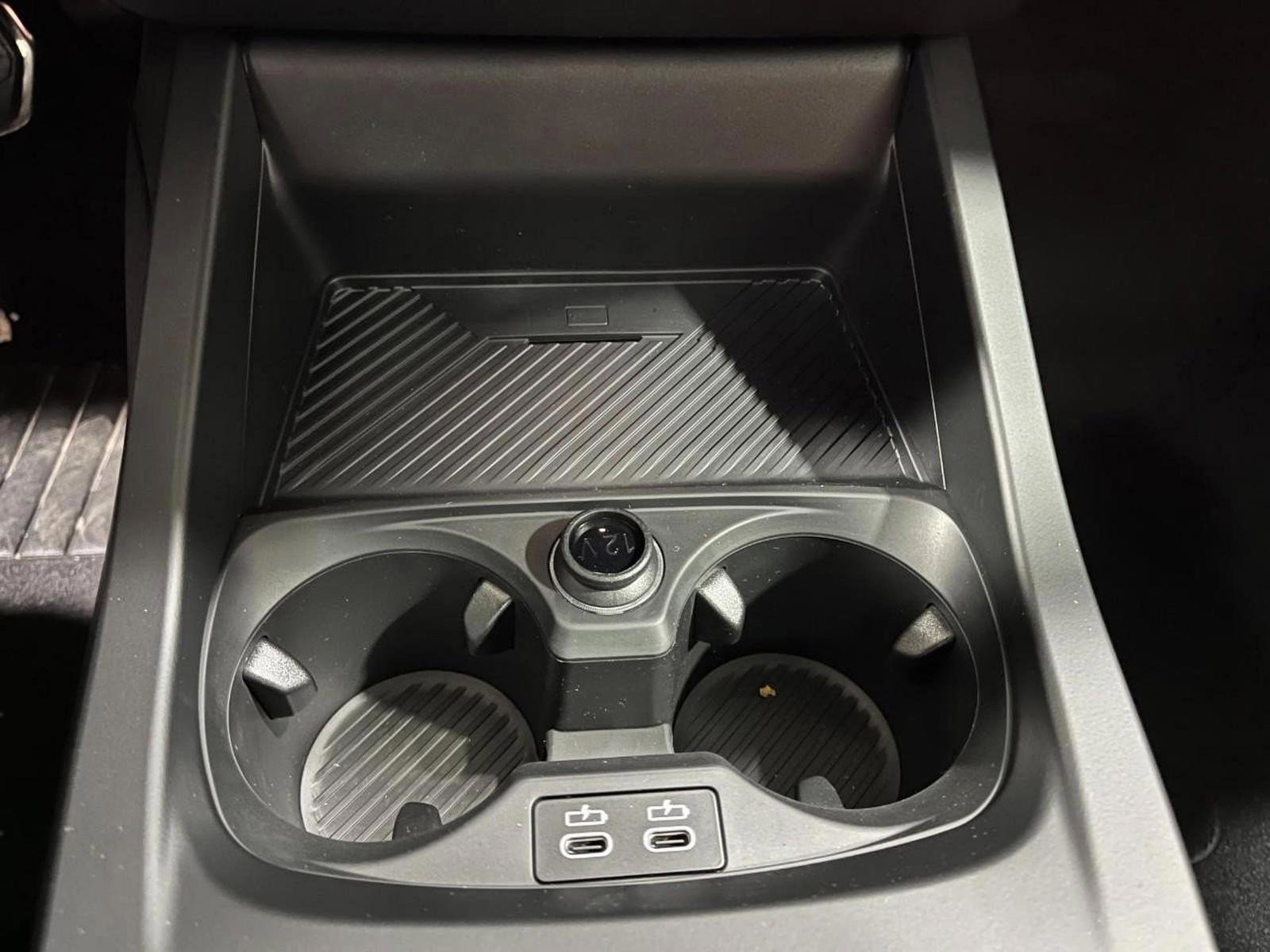 Used 2025 BMW M235i xDrive w/ Premium Package image 23