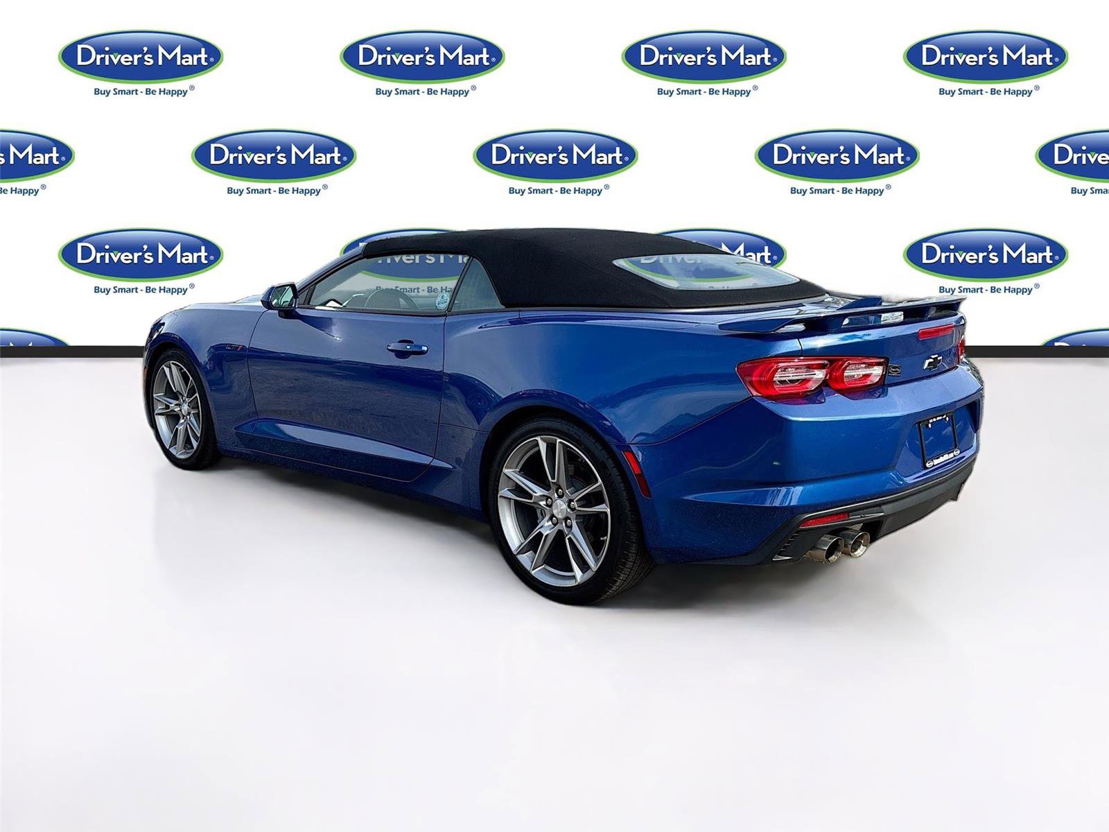 Used 2022 Chevrolet Camaro LT w/ Technology Package image 5