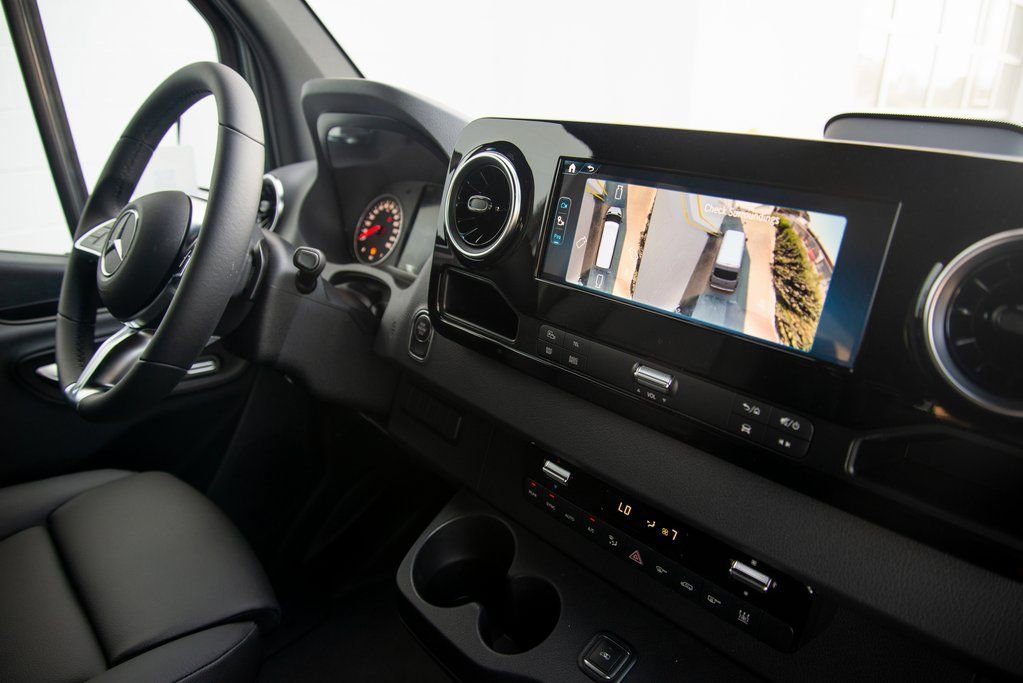 New 2025 Mercedes-Benz Sprinter 2500 image 16