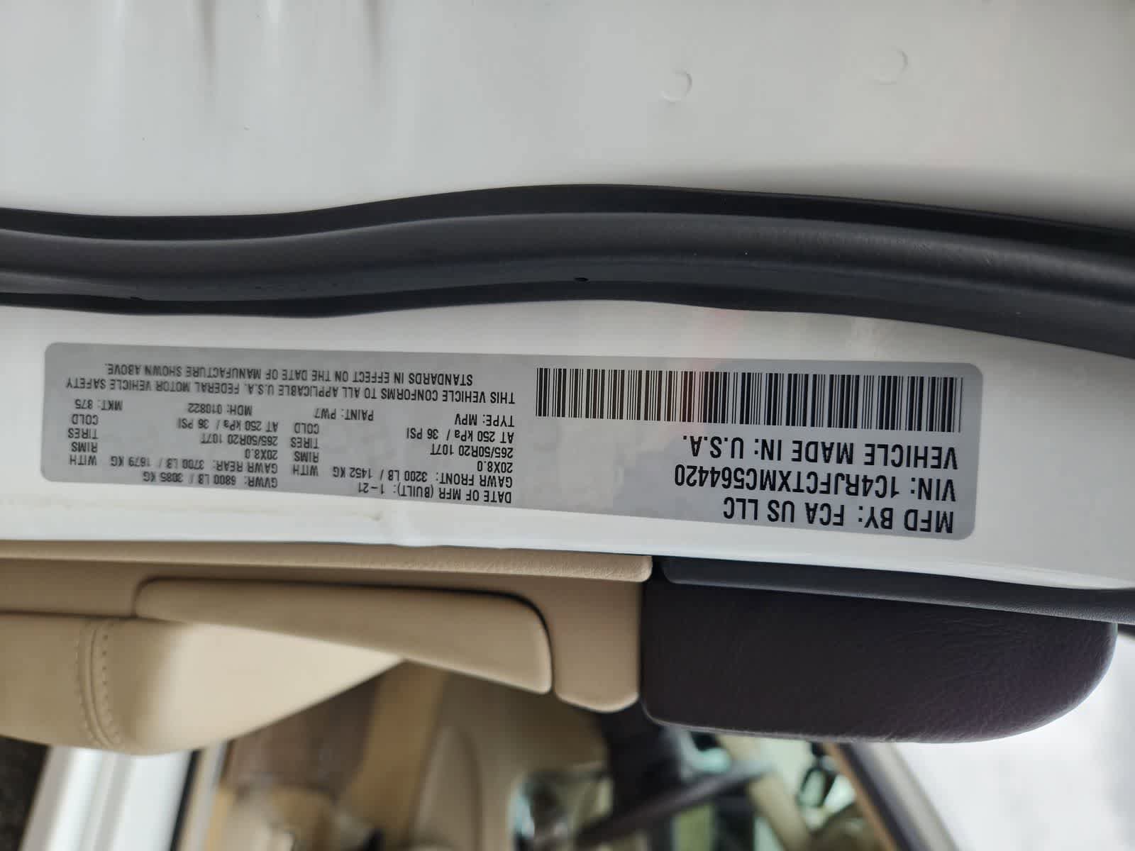 Used 2021 Jeep Grand Cherokee Overland AWD/4WD image 33