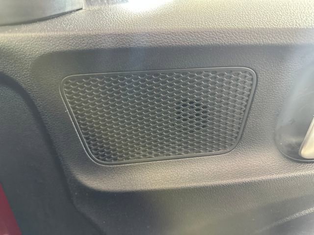 Used 2025 Hyundai Venue SE image 29