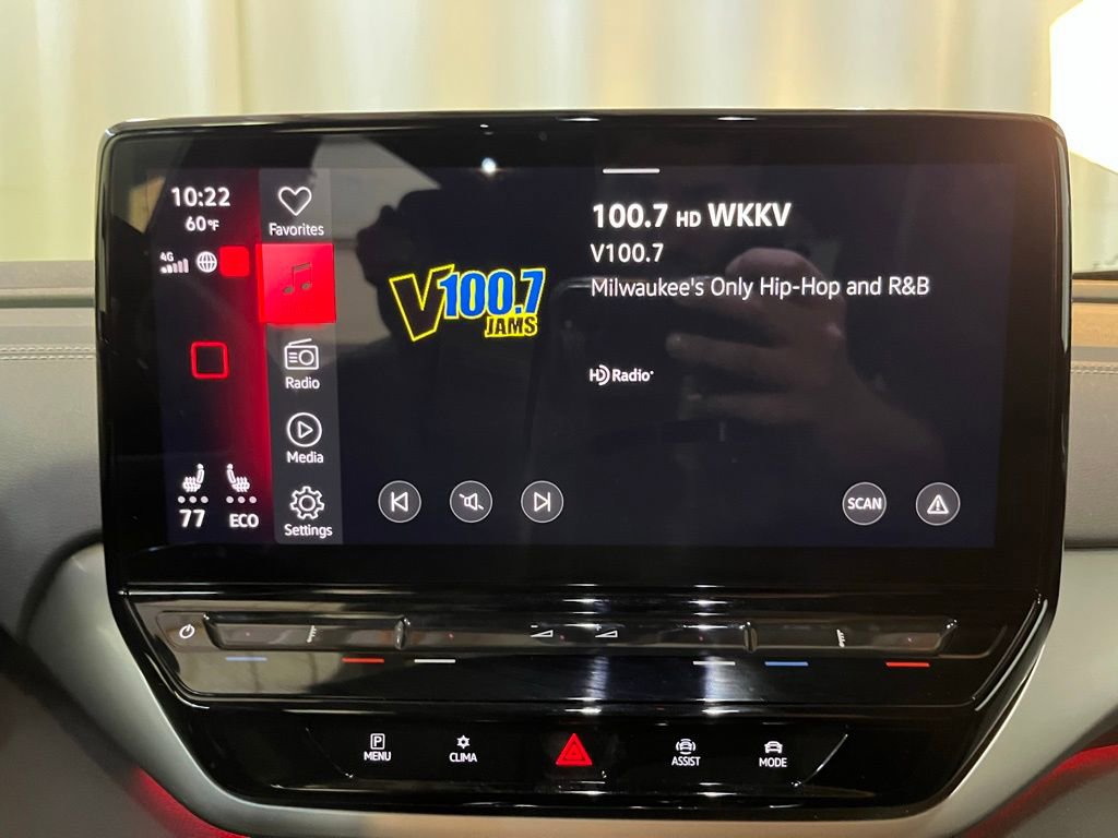 Used 2023 Volkswagen ID.4 Pro S Plus image 15