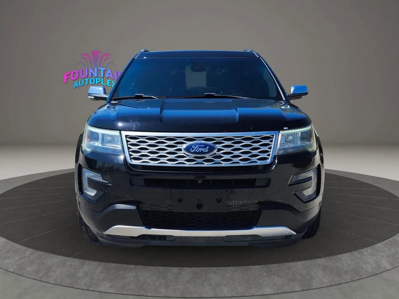 Used 2017 Ford Explorer Platinum image 8