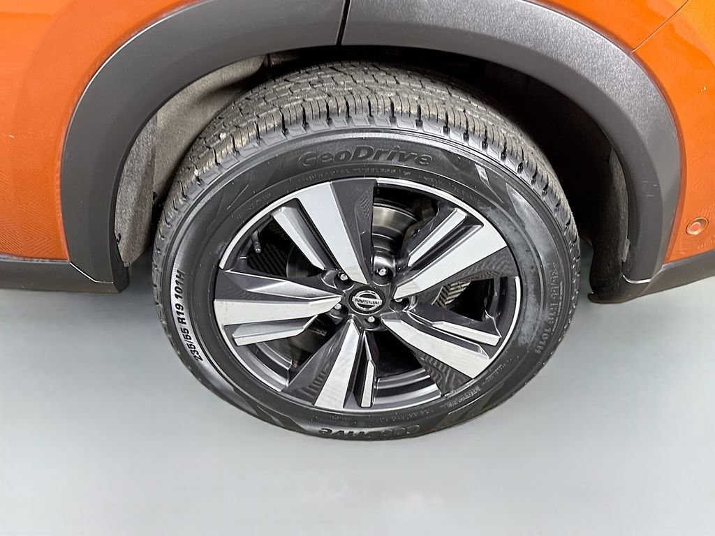 Used 2021 Nissan Rogue Platinum AWD/4WD image 37