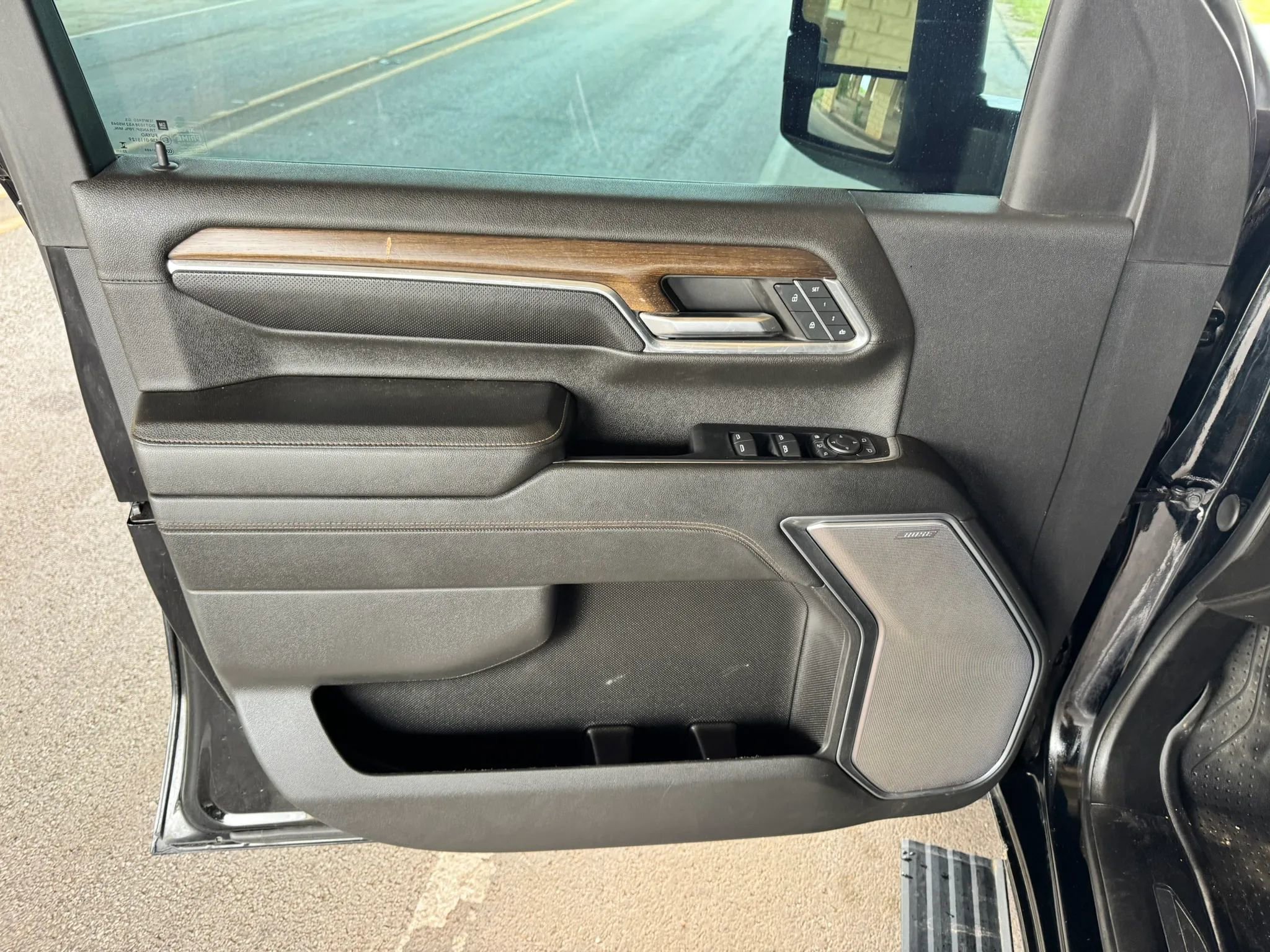 Used 2024 Chevrolet Silverado 3500 High Country AWD/4WD image 12