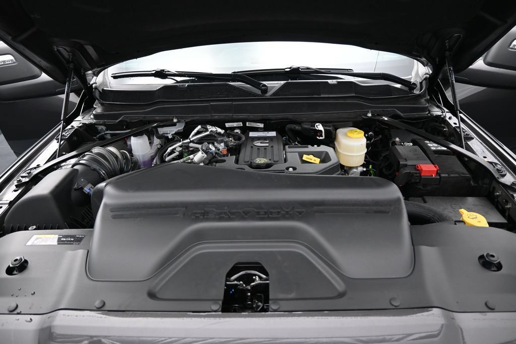 New 2026 RAM 3500 Big Horn AWD/4WD image 30