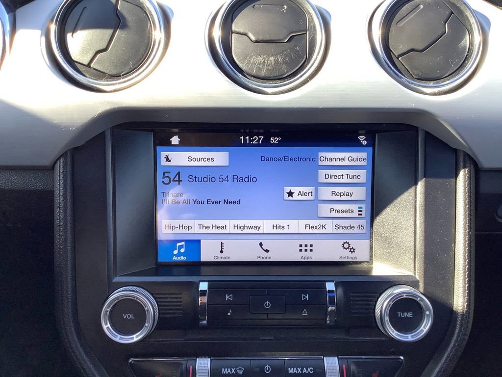 Used 2016 Ford Mustang Premium image 11