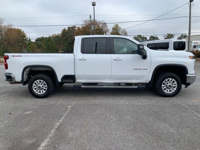 Used 2024 Chevrolet Silverado 2500 LT image 6
