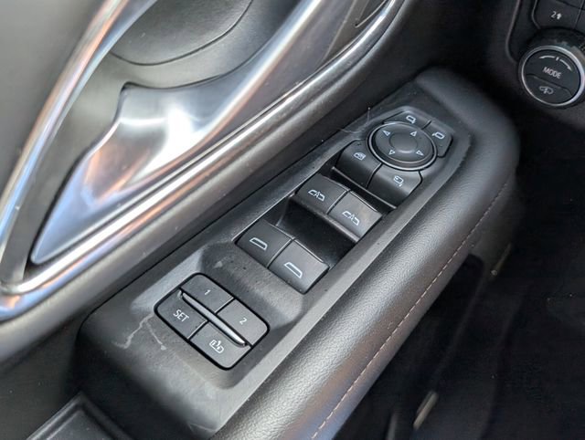 Used 2023 Chevrolet Tahoe High Country image 27