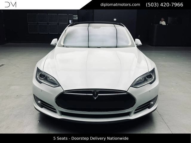 Used 2014 Tesla Model S 85 RWD image 11