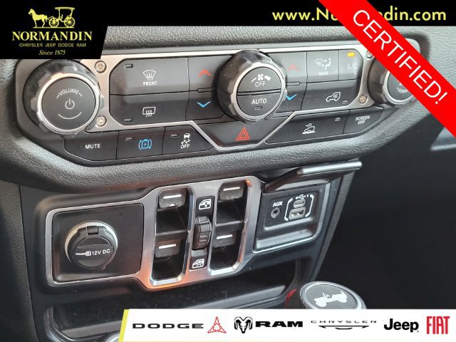 Certified 2024 Jeep Wrangler Unlimited AWD/4WD image 11