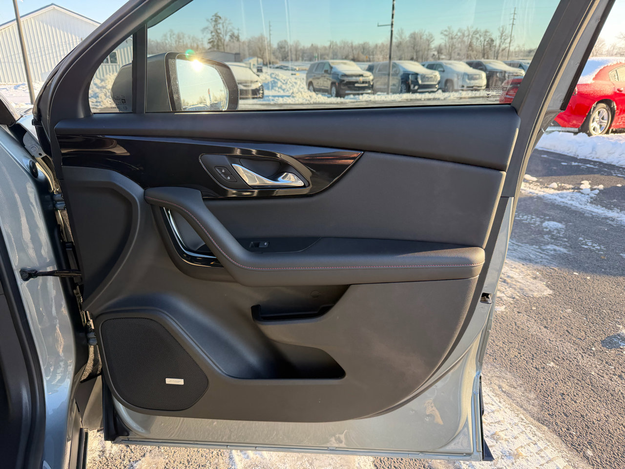 Used 2025 Chevrolet Blazer RS w/ Driver Confidence II Package image 21