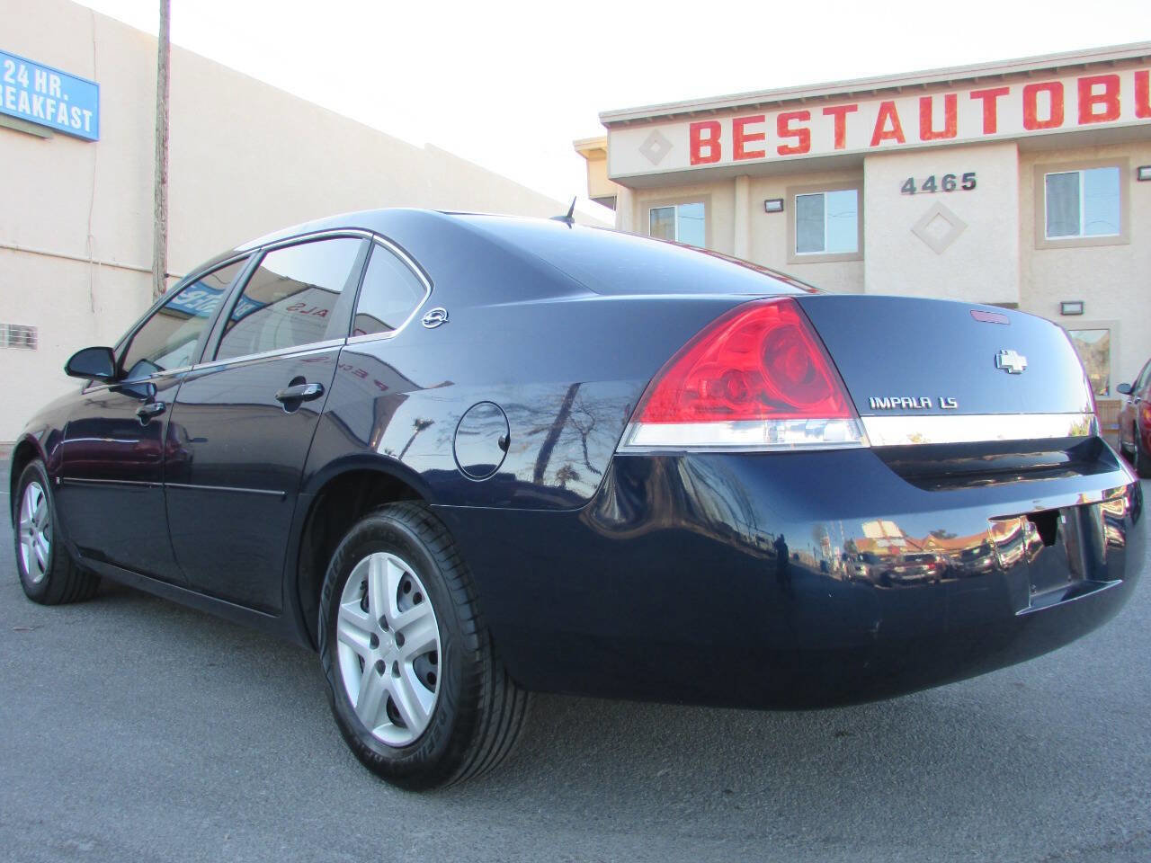 Used 2008 Chevrolet Impala LS FWD image 5