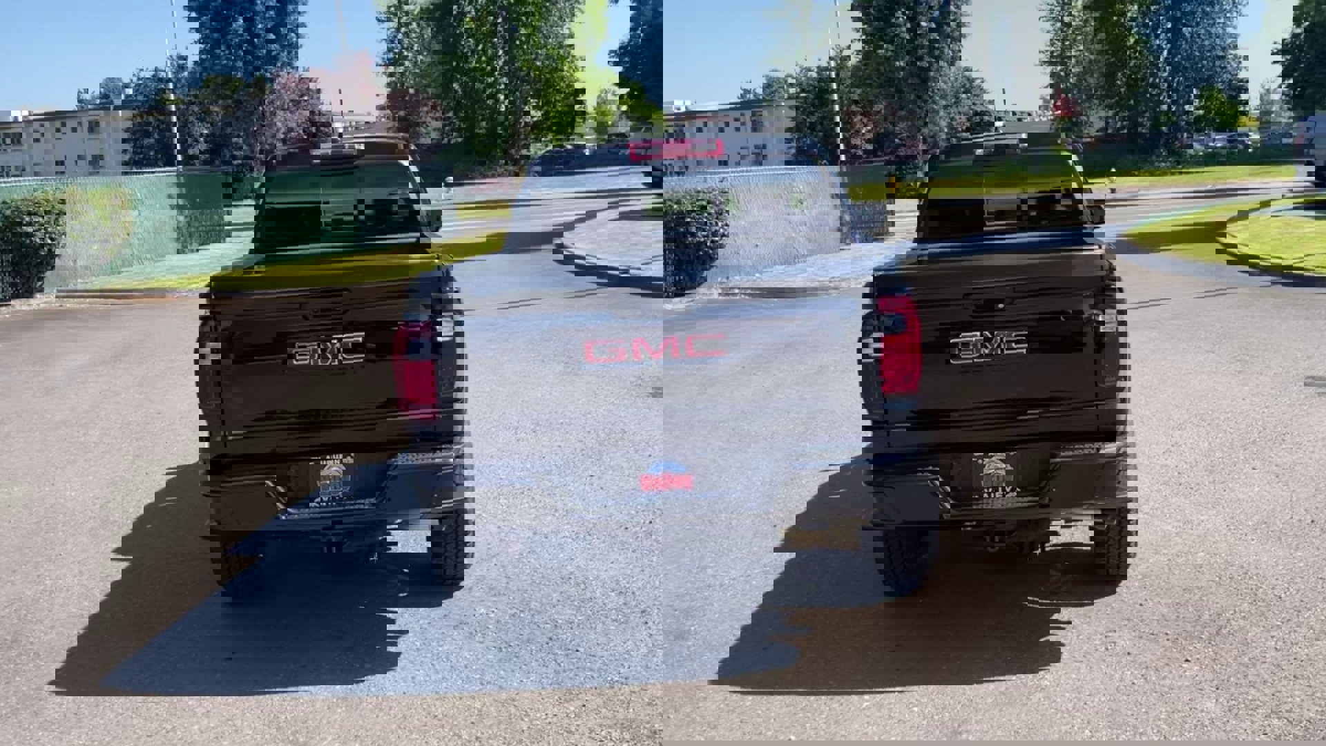 New 2025 GMC Canyon Denali w/ LPO, Denali Black Edition image 76