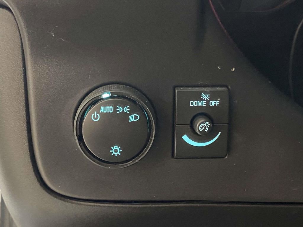 Used 2024 GMC Savana 2500 w/ Driver Convenience Package image 22
