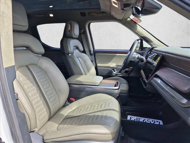 Used 2022 Rivian R1T Adventure AWD/4WD image 23