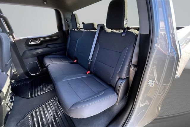 Used 2024 GMC Sierra 1500 SLE RWD image 23
