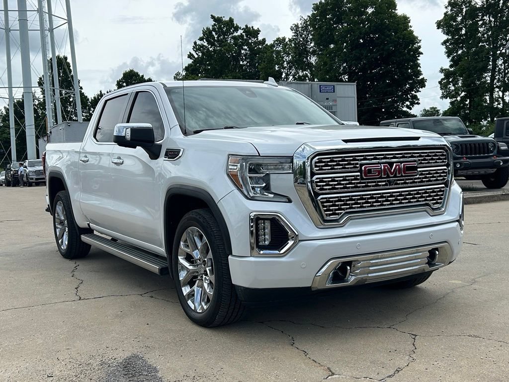 Used 2019 GMC Sierra 1500 Denali w/ Denali Ultimate Package AWD/4WD image 4