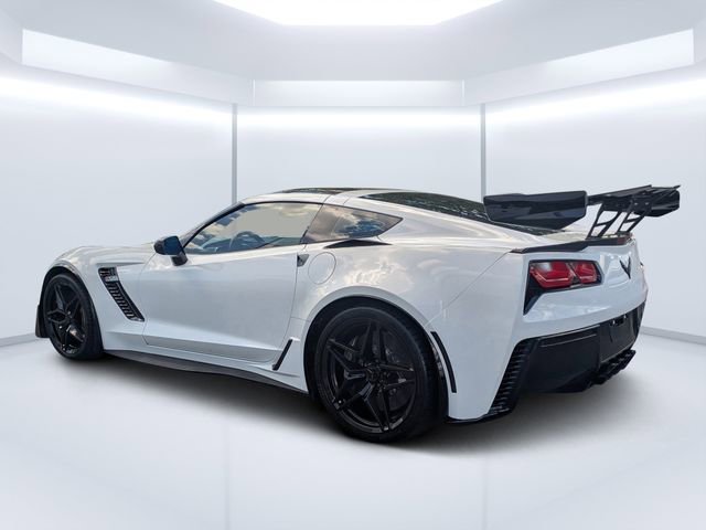 Used 2018 Chevrolet Corvette Z06 image 5