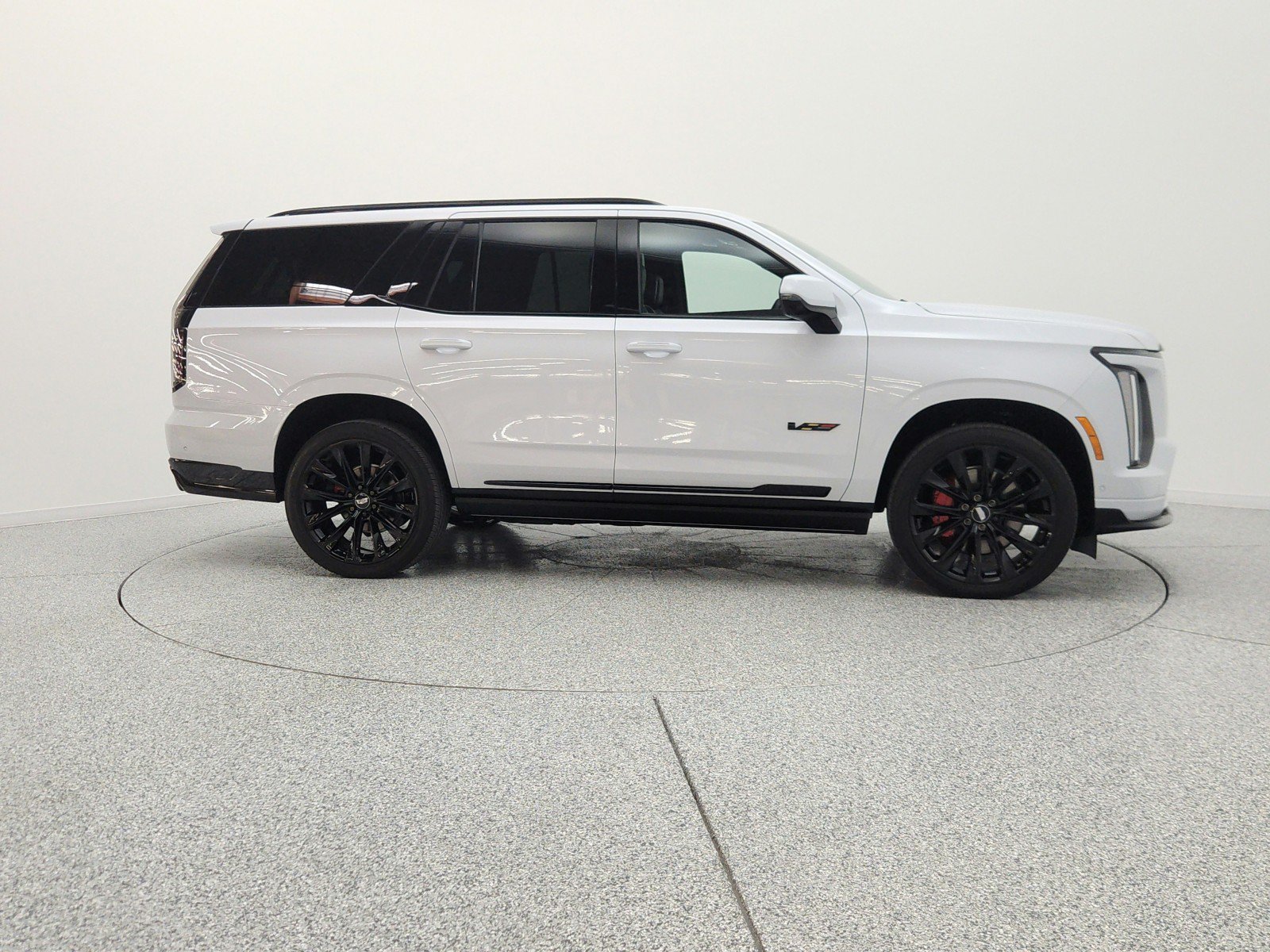 Used 2026 Cadillac Escalade V AWD/4WD image 4