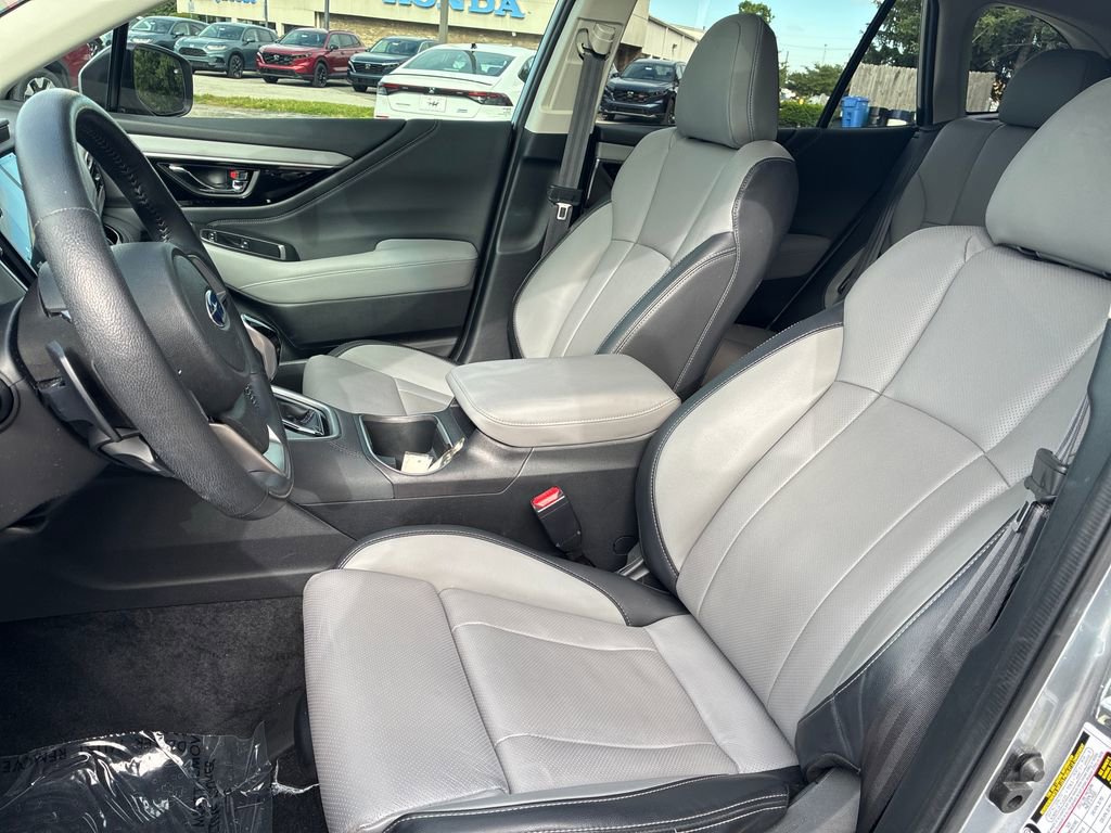Used 2022 Subaru Outback Limited w/ Popular Package #2 AWD/4WD image 11