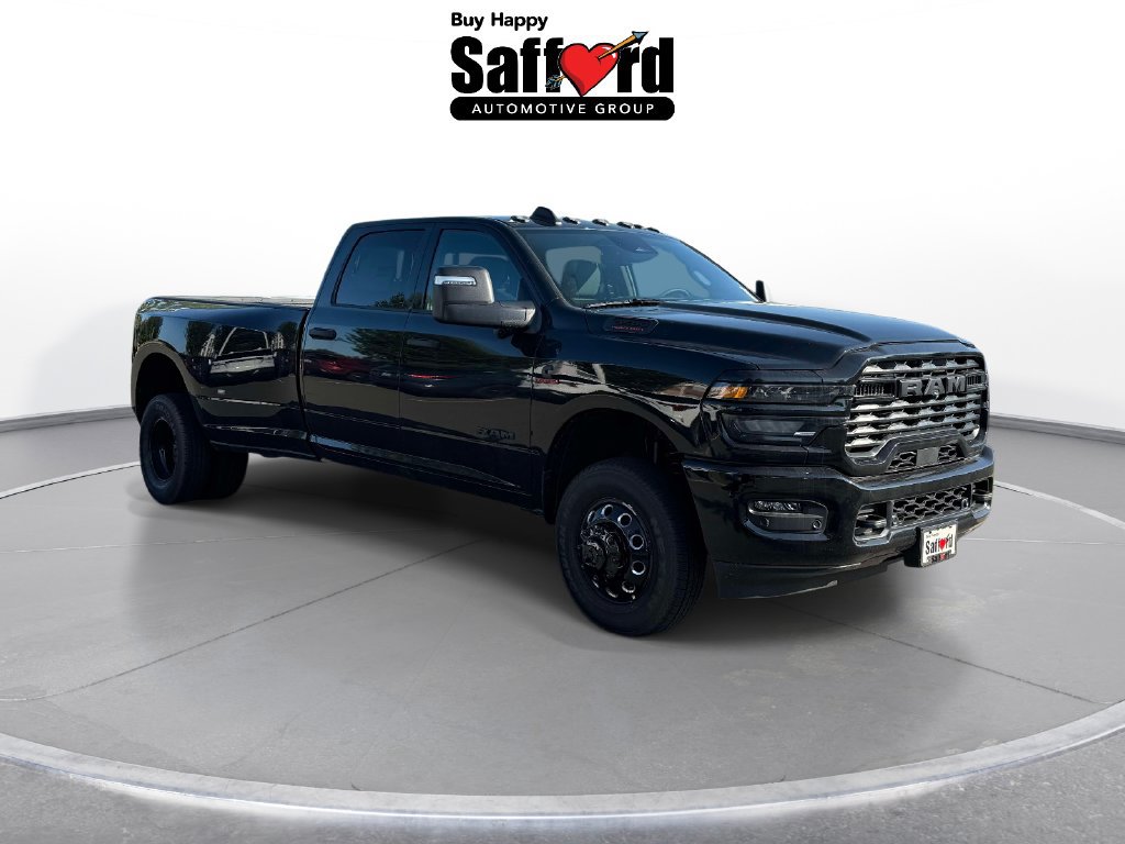 New 2026 RAM 3500 Big Horn AWD/4WD image 9