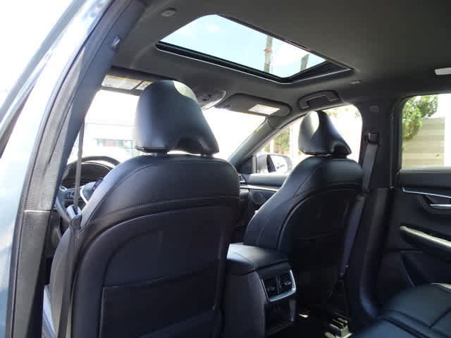Used 2025 INFINITI QX55 Luxe w/ Cargo Package AWD/4WD image 21