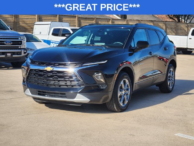 Used 2024 Chevrolet Blazer LT w/ Convenience Package FWD image 11