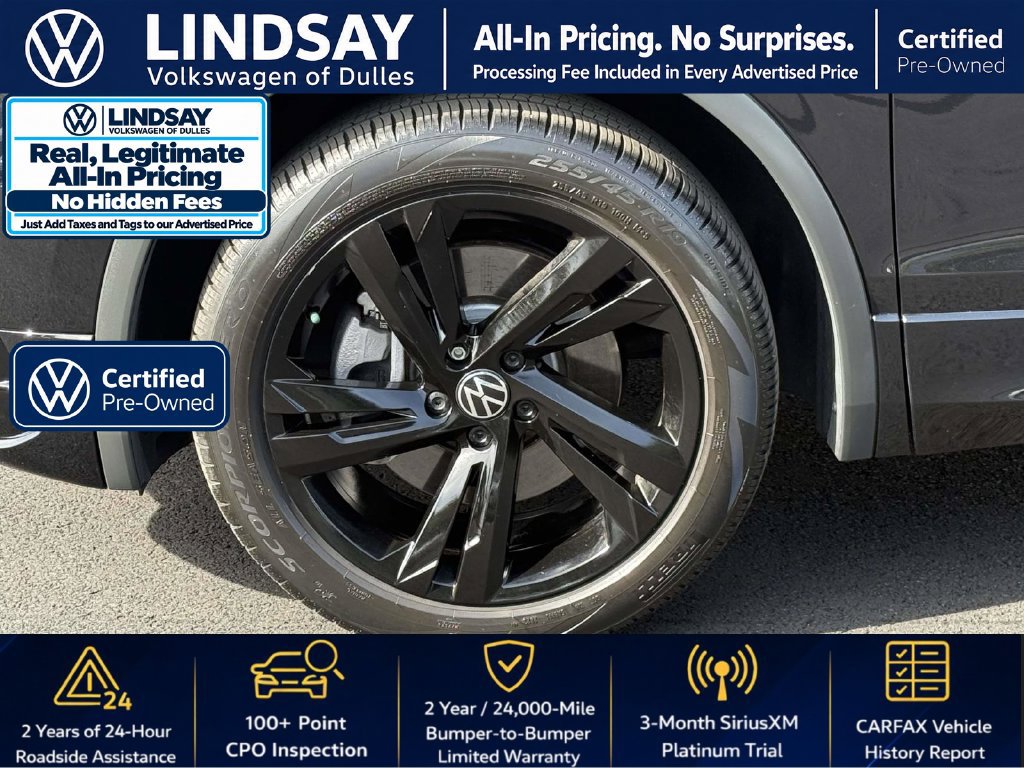 Used 2024 Volkswagen Tiguan SE R-Line FWD image 9
