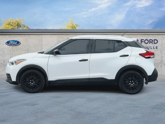 Used 2019 Nissan Kicks S FWD image 5