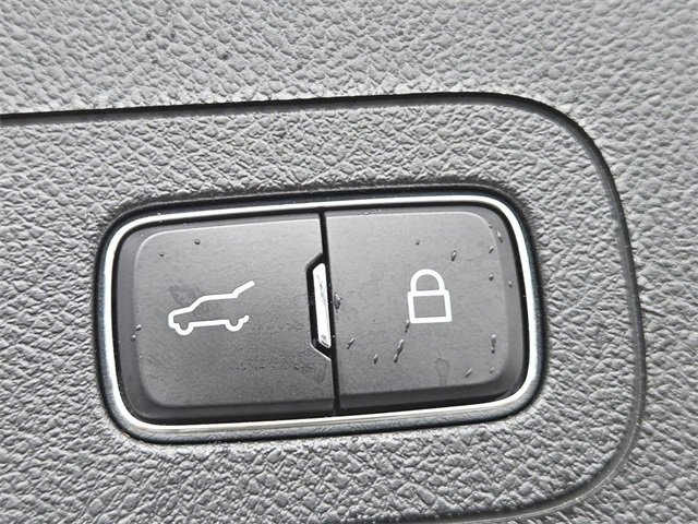 Used 2023 Lincoln Aviator Grand Touring w/ Equipment Group 301A image 7
