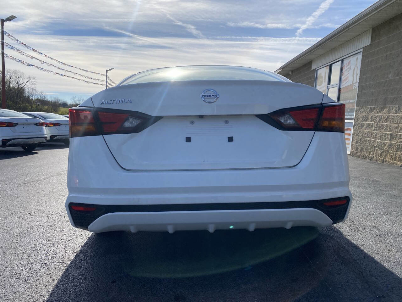 Used 2022 Nissan Altima 2.5 S image 7