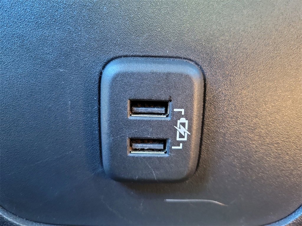 Used 2020 GMC Terrain SLE image 15