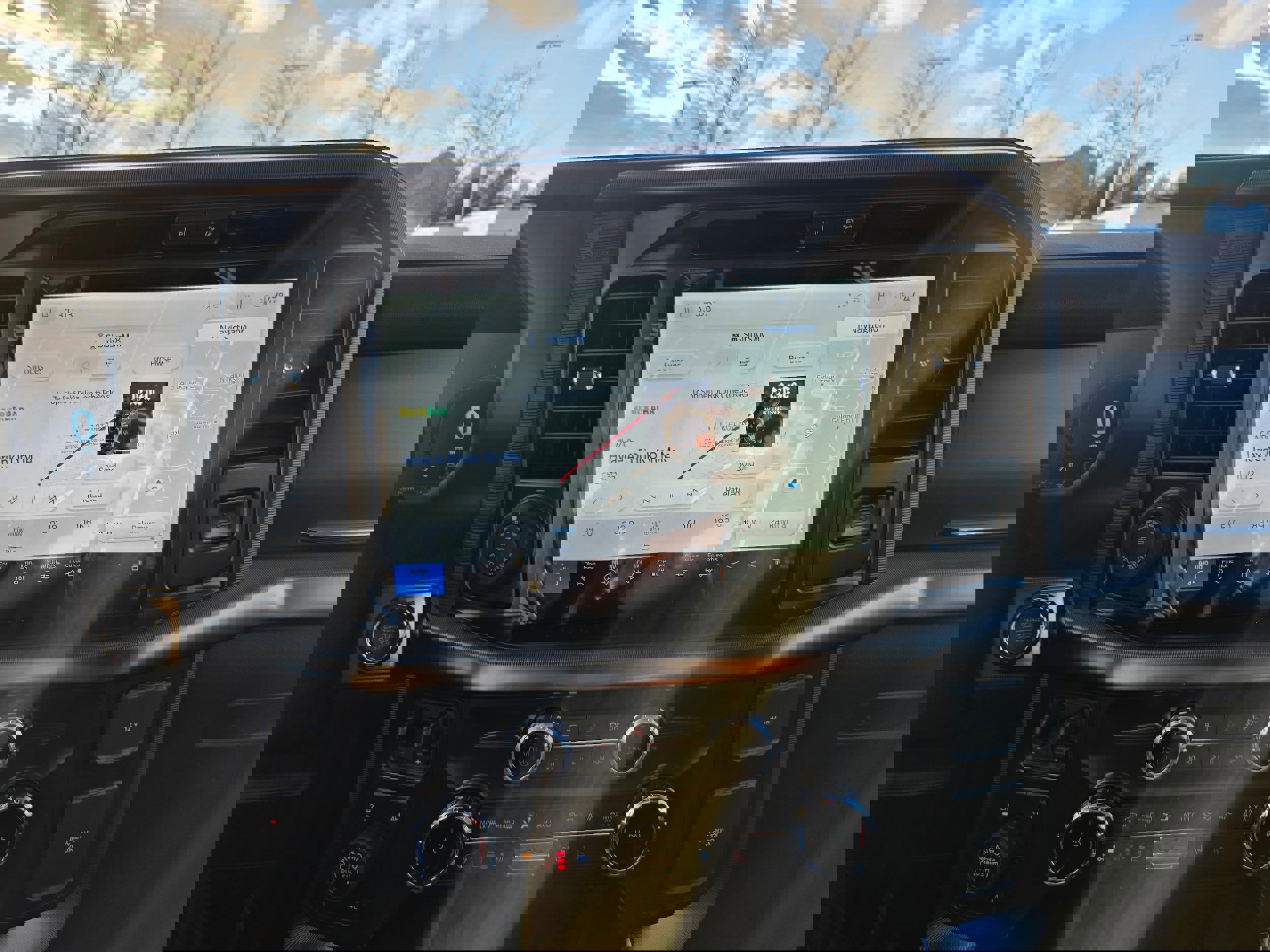 New 2025 Ford F150 Platinum w/ Equipment Group 702A High image 13