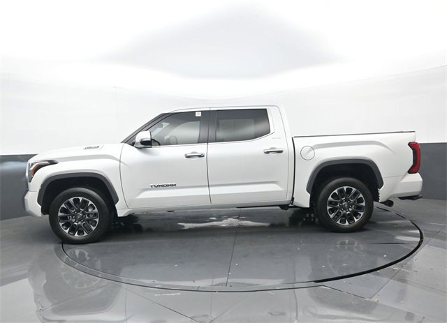Used 2025 Toyota Tundra Limited image 21