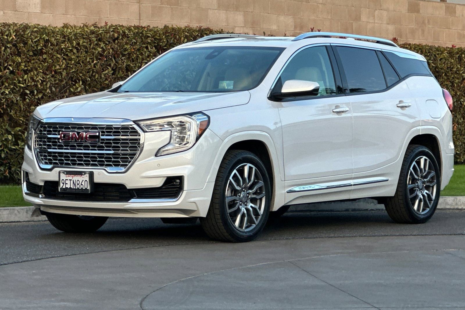 Certified 2022 GMC Terrain Denali image 8