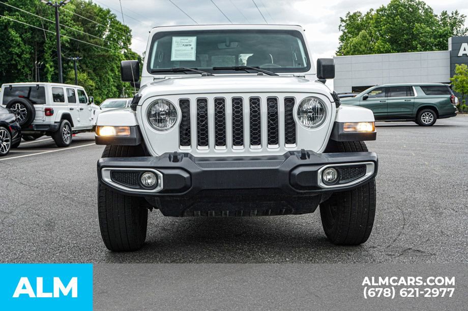 Used 2023 Jeep Gladiator Overland AWD/4WD image 10