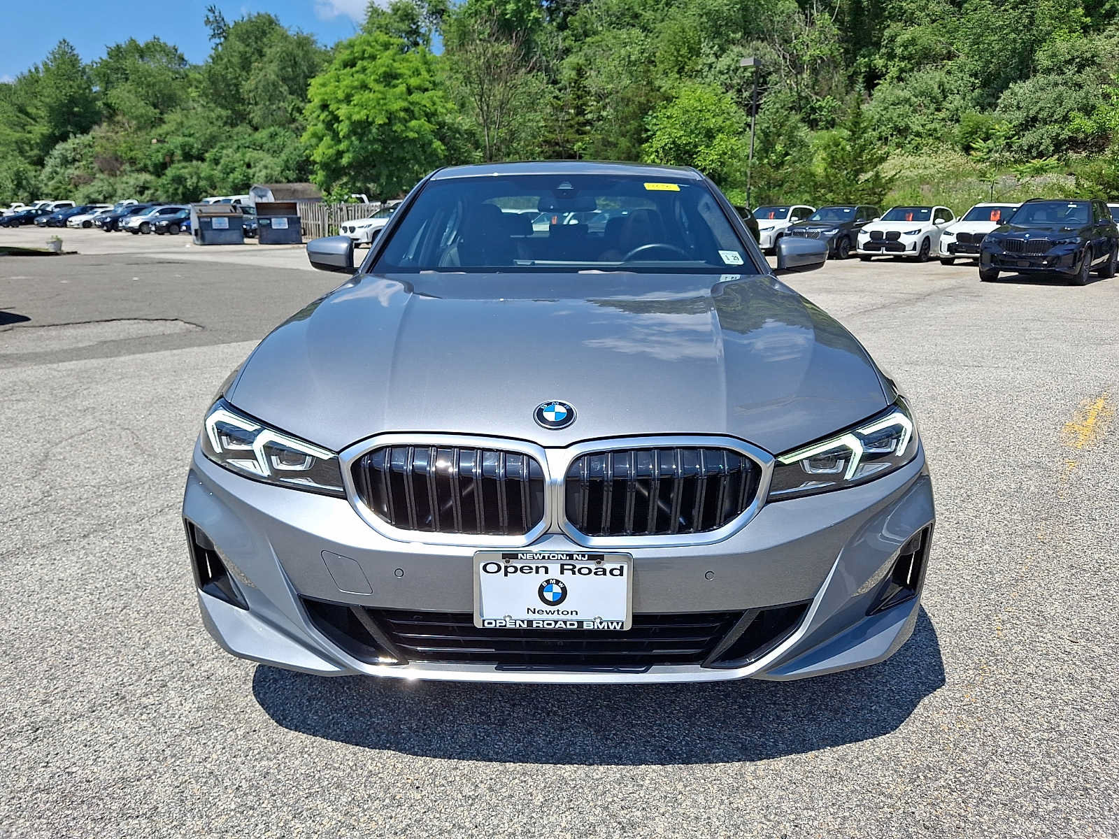 Used 2023 BMW 330i xDrive Sedan w/ Convenience Package AWD/4WD image 2