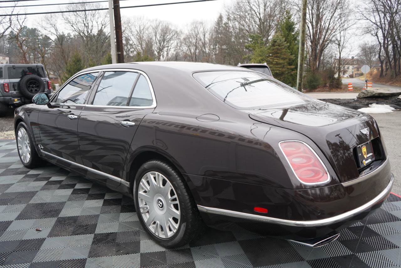 Used 2011 Bentley Mulsanne image 9