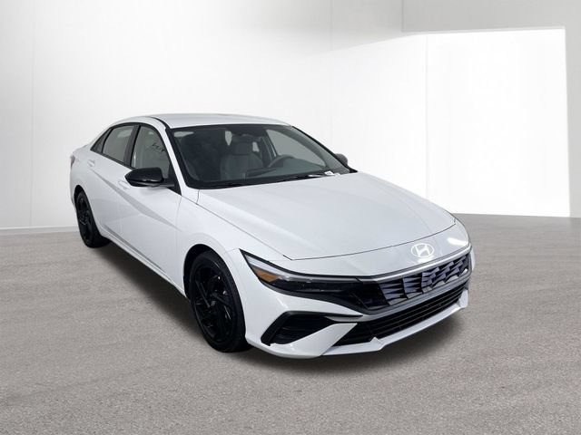 New 2026 Hyundai Elantra Sport FWD image 11