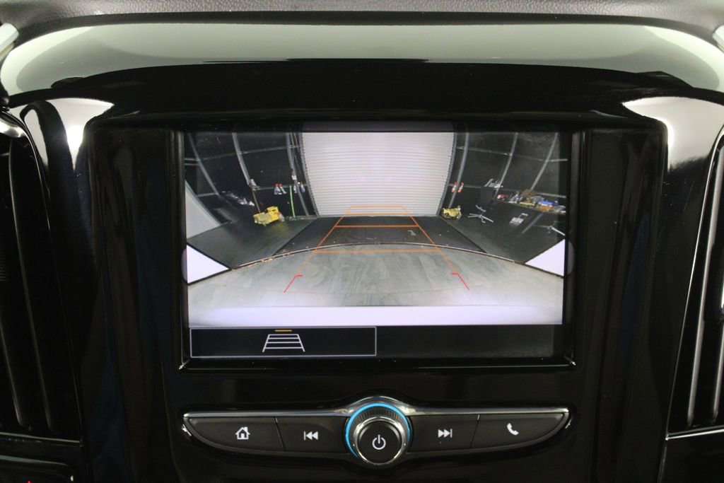 Used 2023 Chevrolet Traverse LS w/ Safety Package FWD image 24