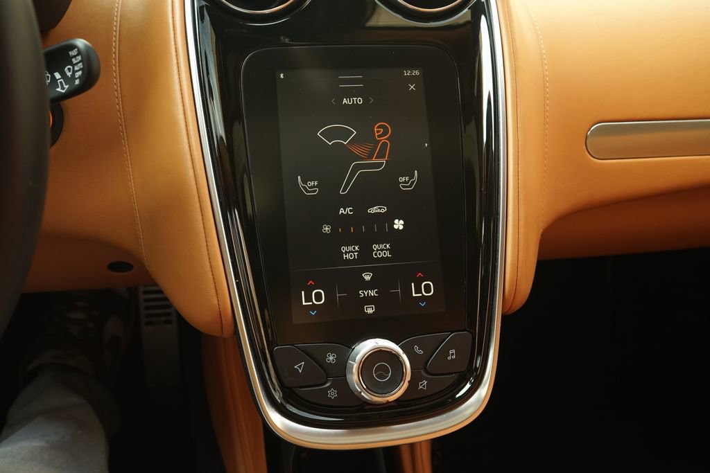 Used 2021 McLaren GT image 12