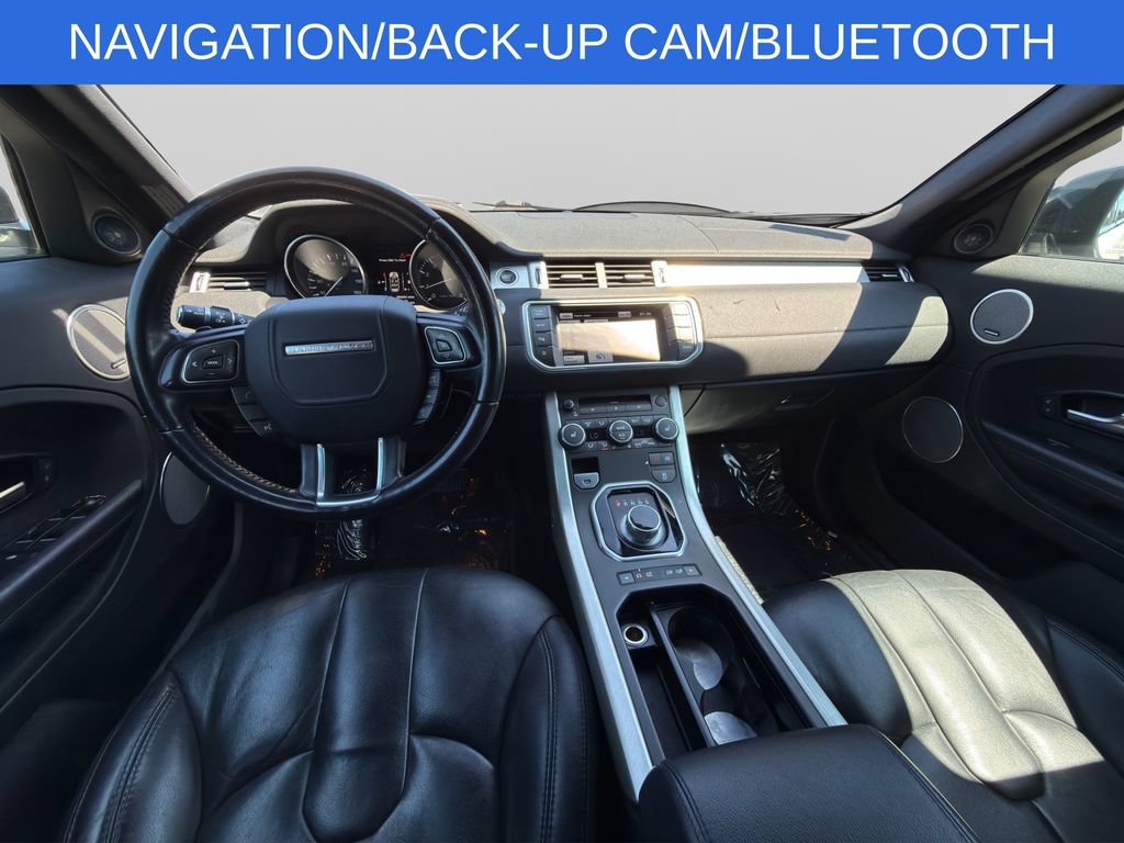 Used 2015 Land Rover Range Rover Evoque Pure Premium AWD/4WD image 4