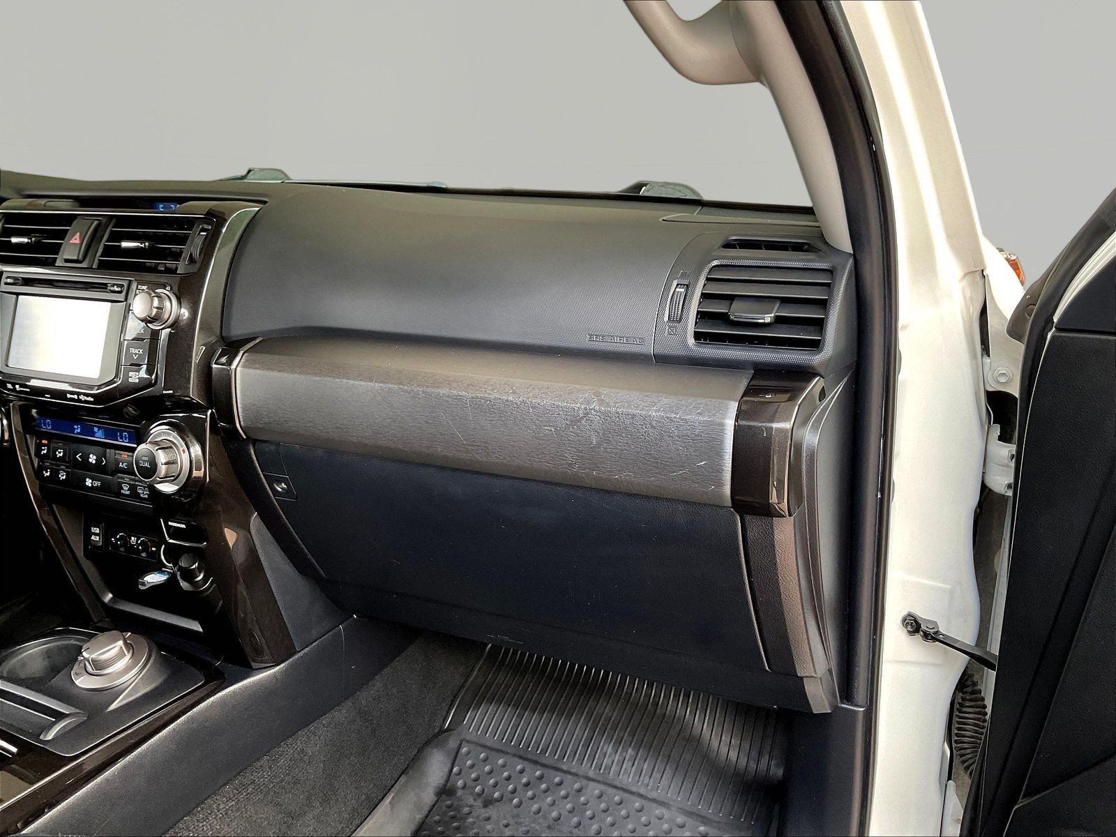 Used 2019 Toyota 4Runner Limited AWD/4WD image 26